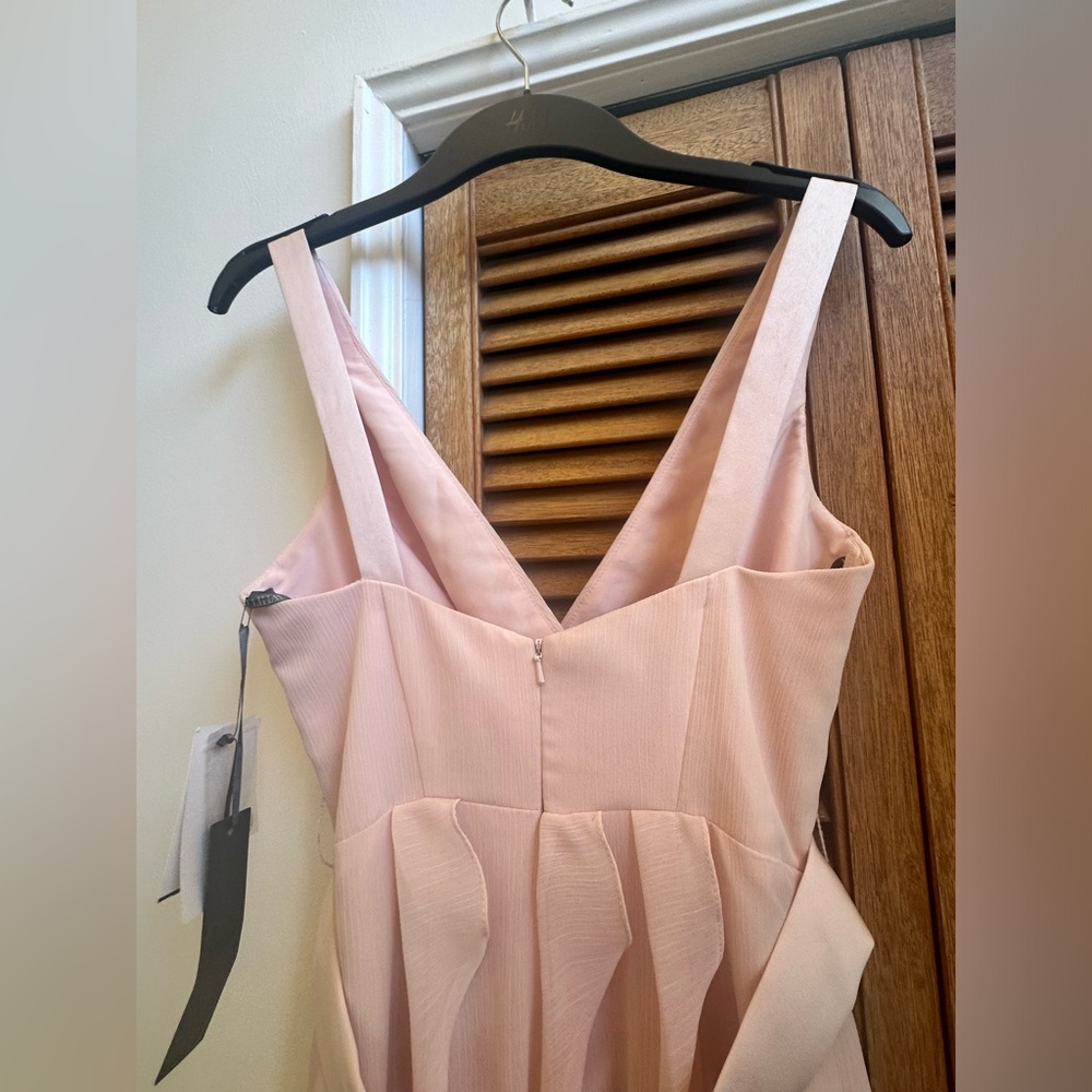 White By Vera Wang brand new with tags blush pink size 2 gown with satin belt - Picture 3 of 11